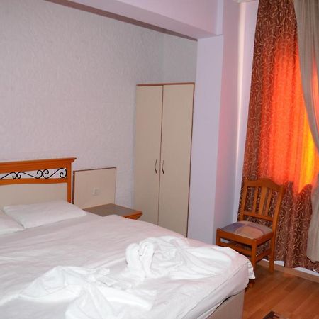 Ozturk Hotel Antalya Extérieur photo