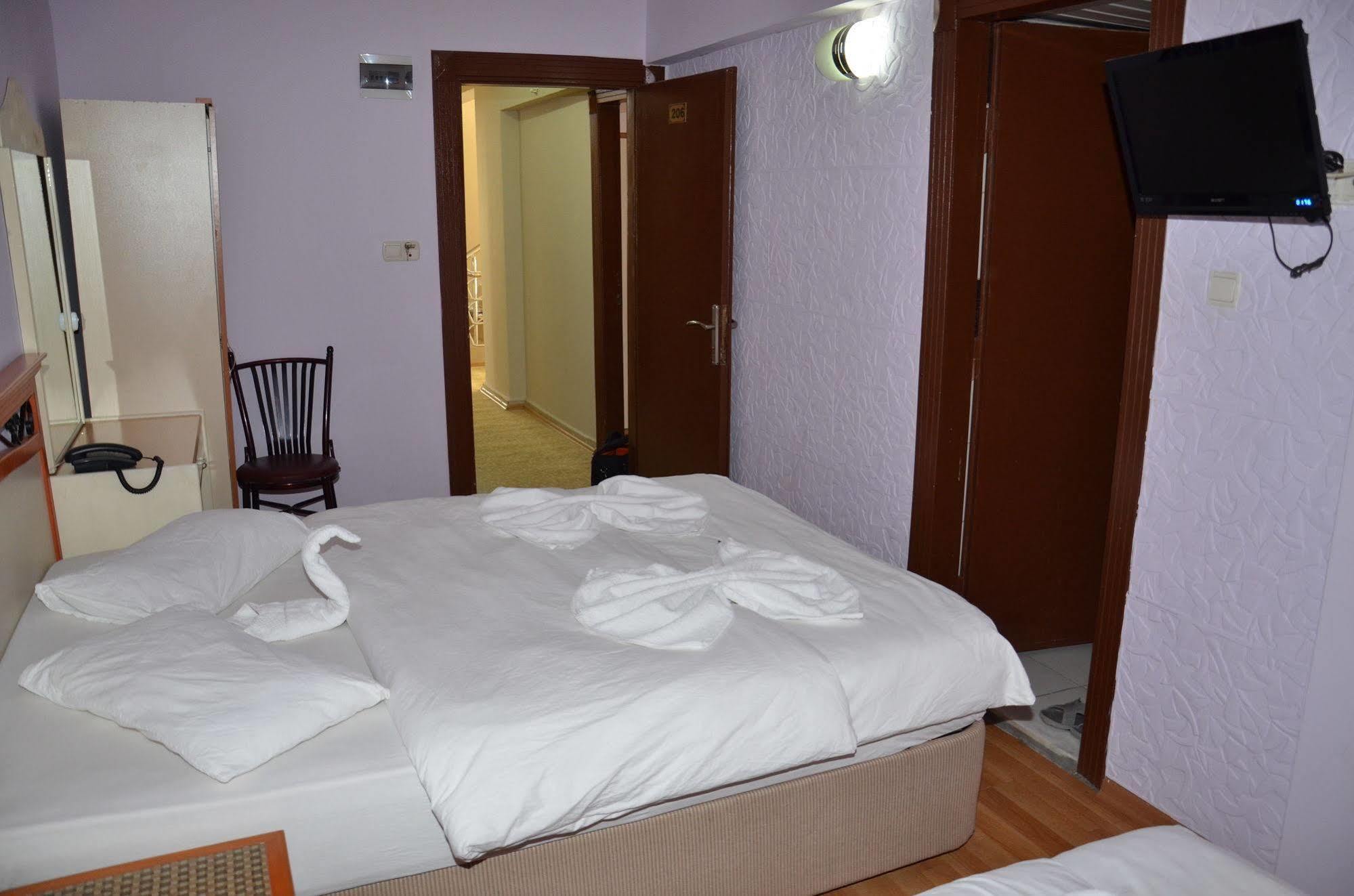 Ozturk Hotel Antalya Extérieur photo