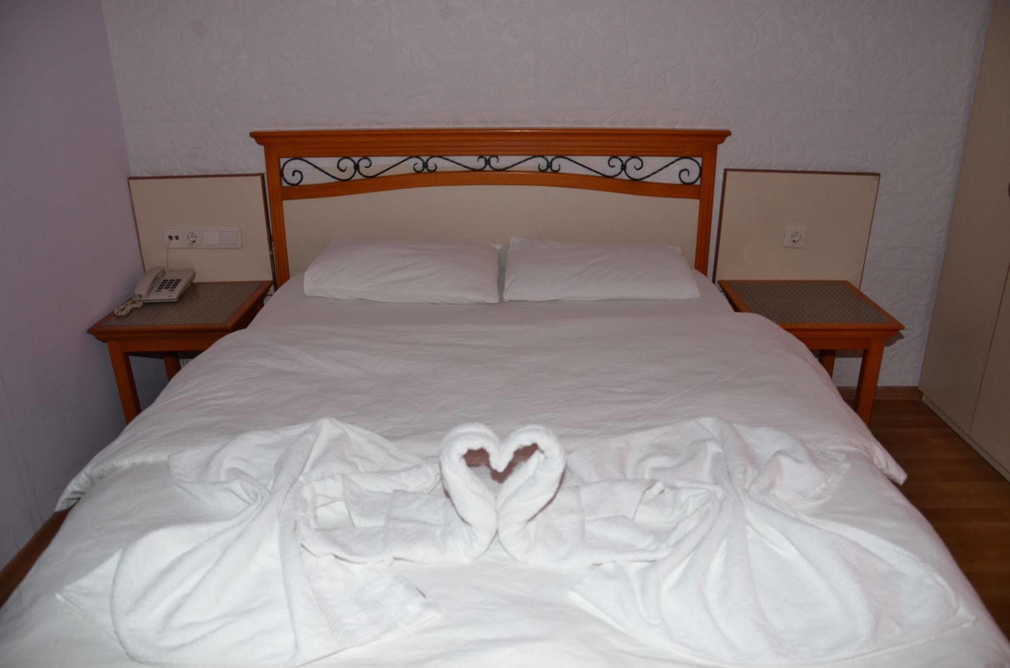 Ozturk Hotel Antalya Extérieur photo